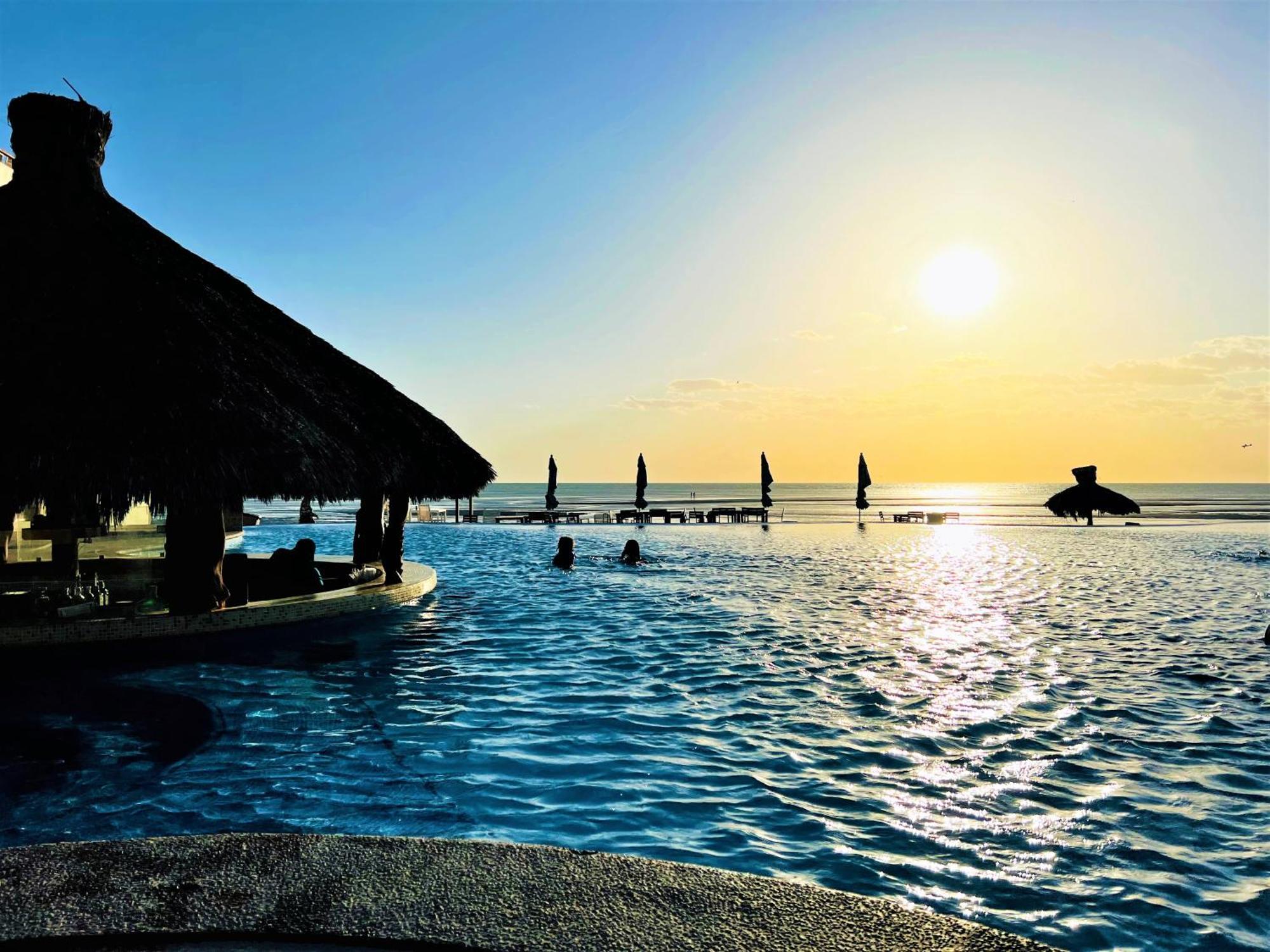 Rocky Point - Ocean Front - King - Suites - Sleeps12 - Gated - Pools Wi-Fi Bahia La Choya Exterior photo