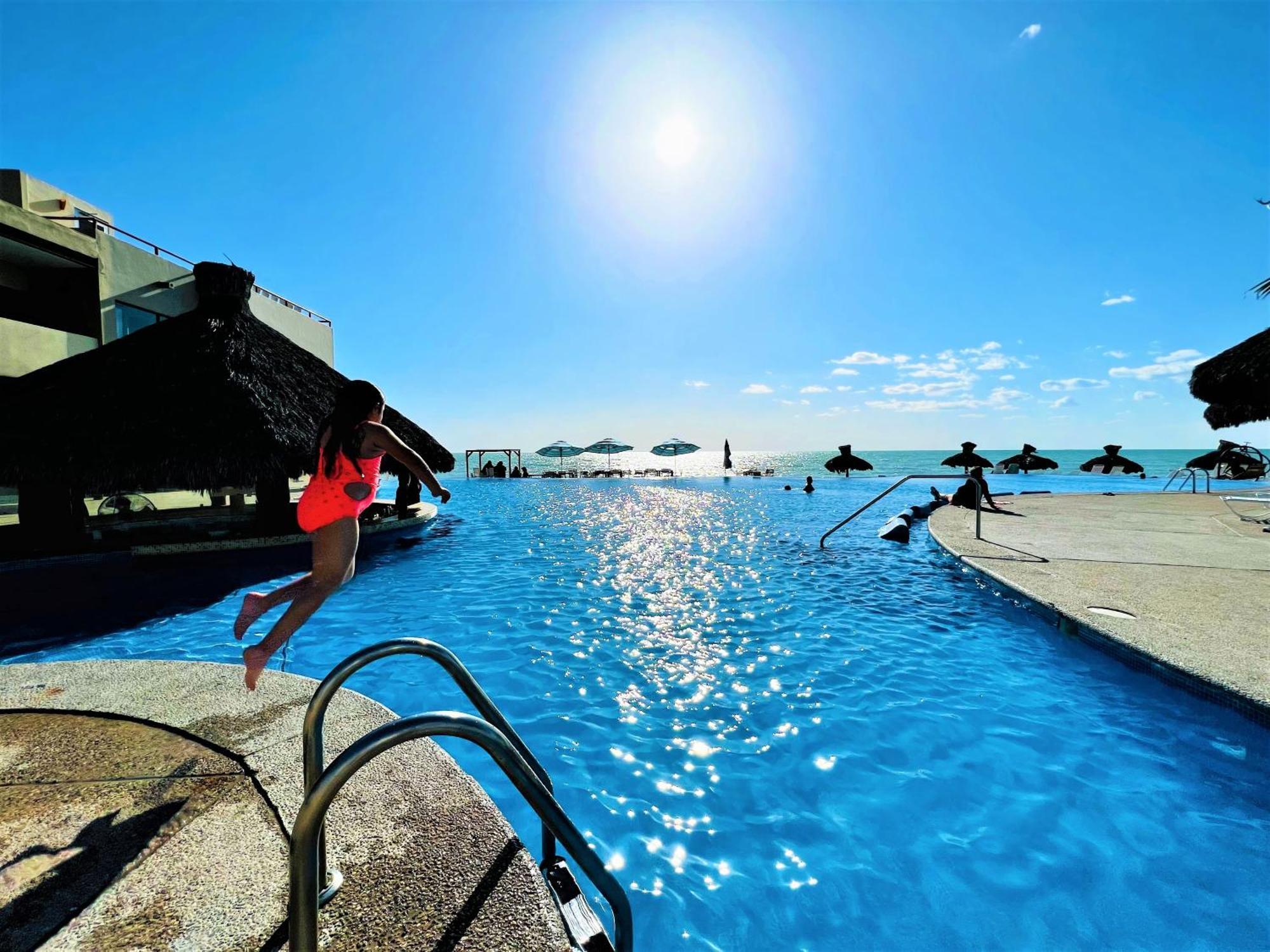 Rocky Point - Ocean Front - King - Suites - Sleeps12 - Gated - Pools Wi-Fi Bahia La Choya Exterior photo